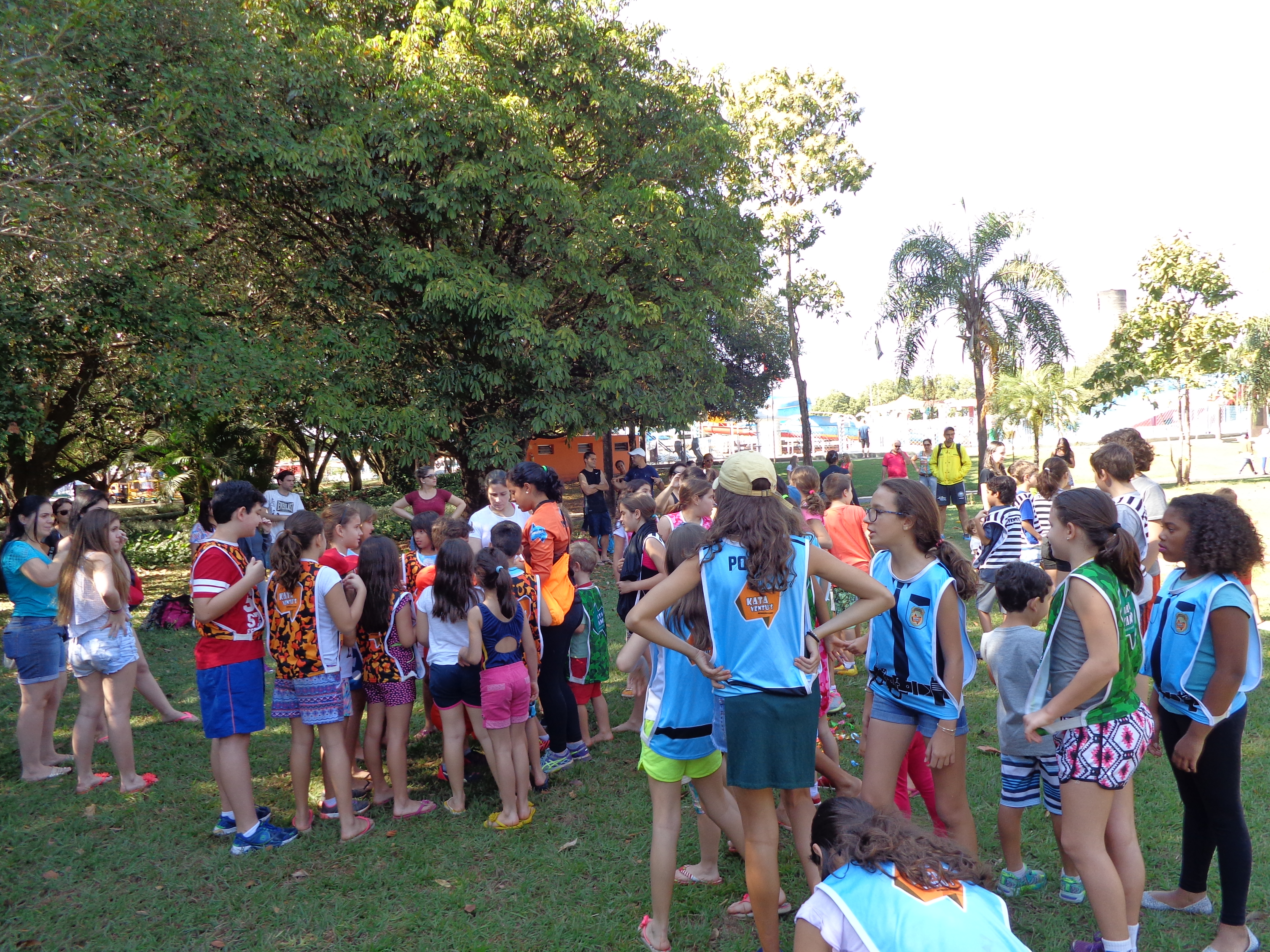 Clube de Regatas oferece diversão no Dia das Crianças