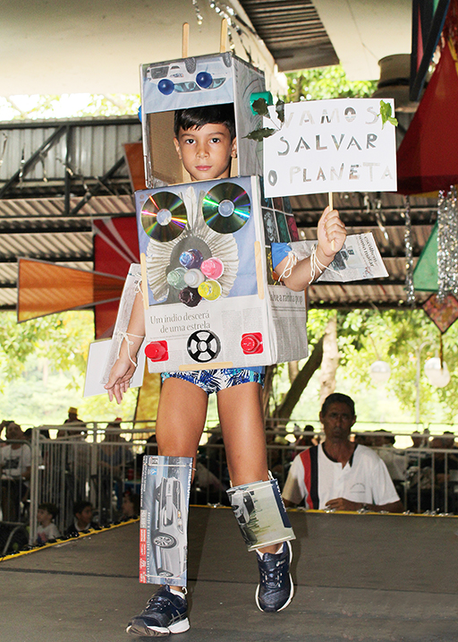 Desfile de Fantasia Infantil 2019