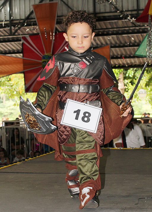 Desfile de Fantasia Infantil 2019