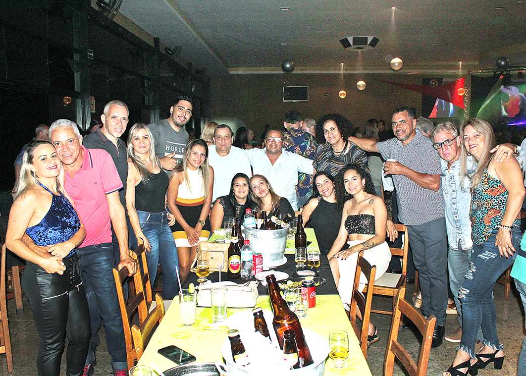 Noite do Flash Back foi um sucesso!