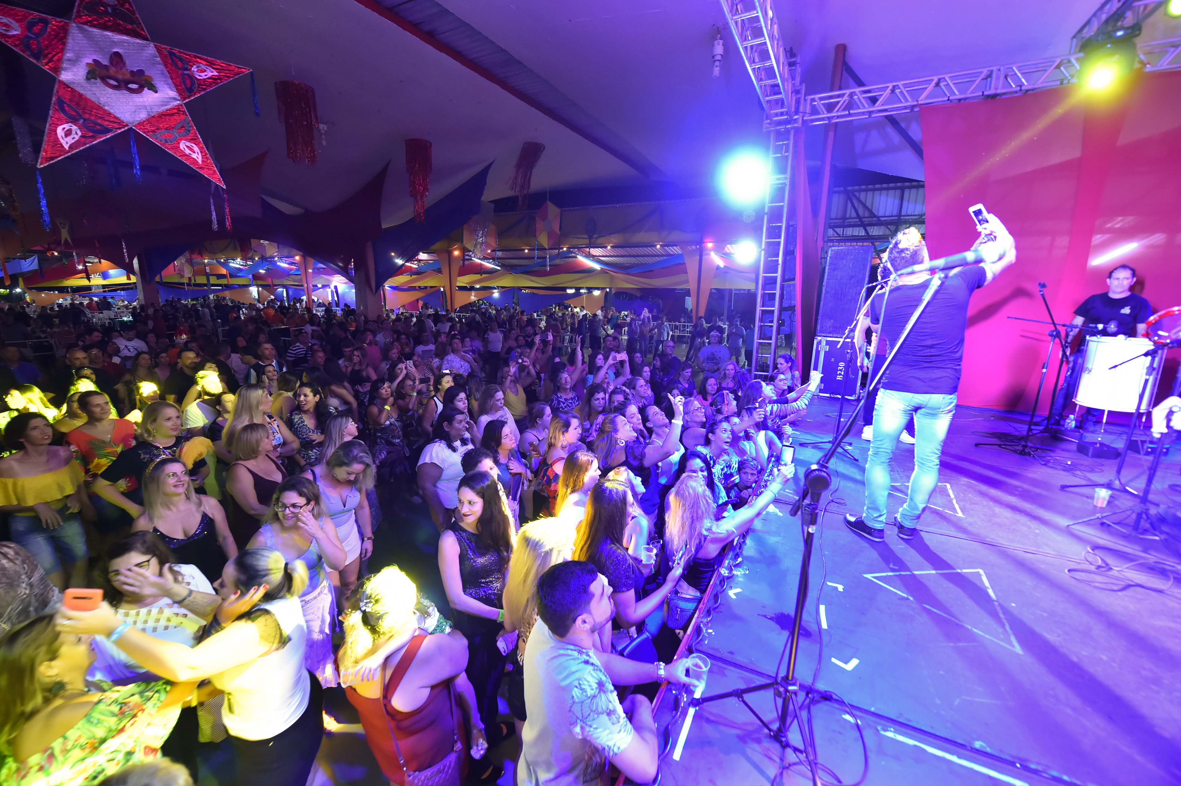 Pré-Carnaval com Karametade