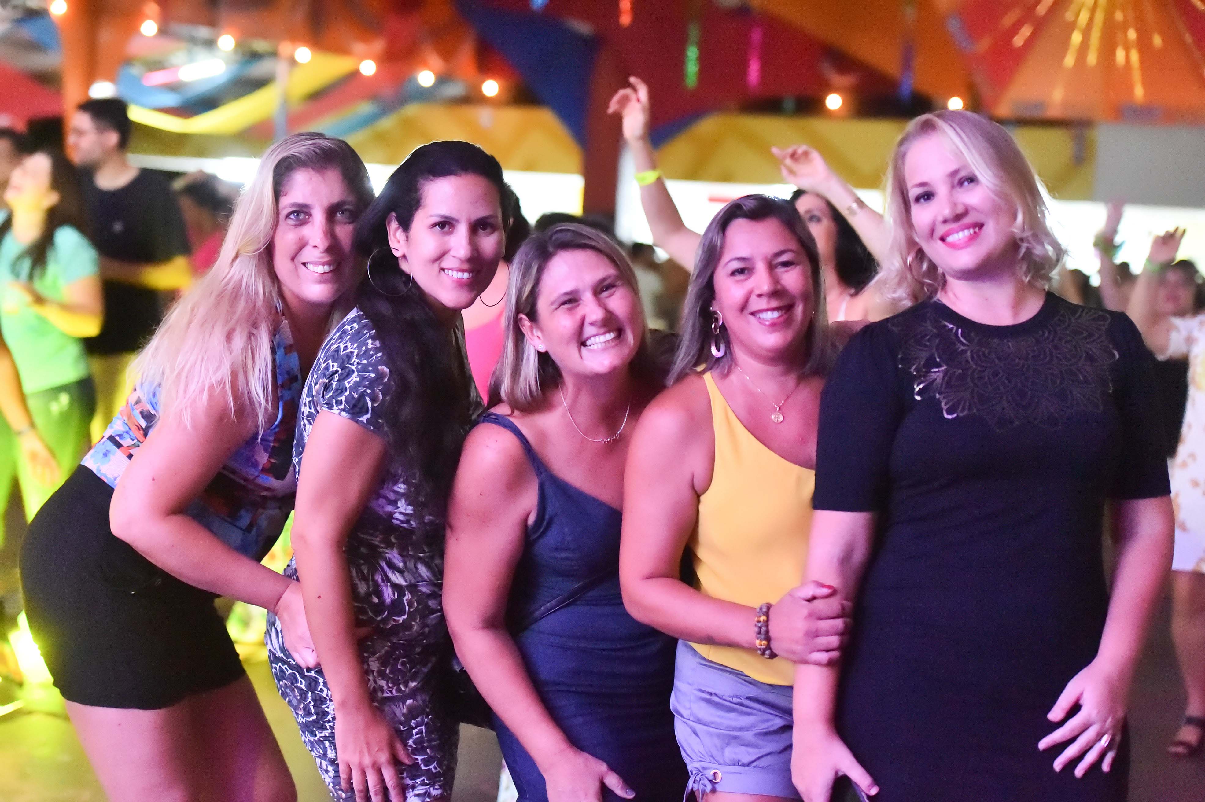 Pré-Carnaval com Karametade