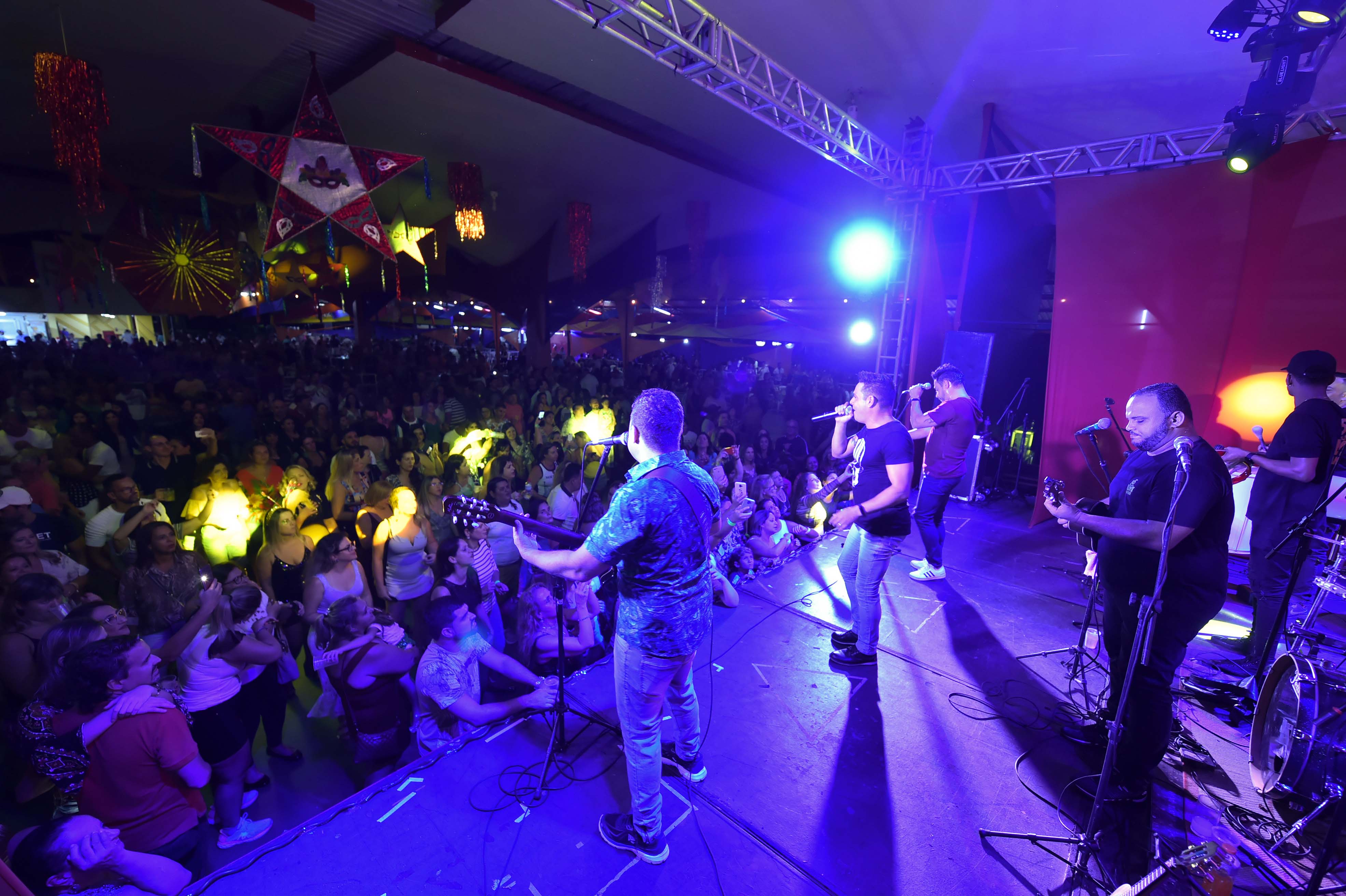 Pré-Carnaval com Karametade