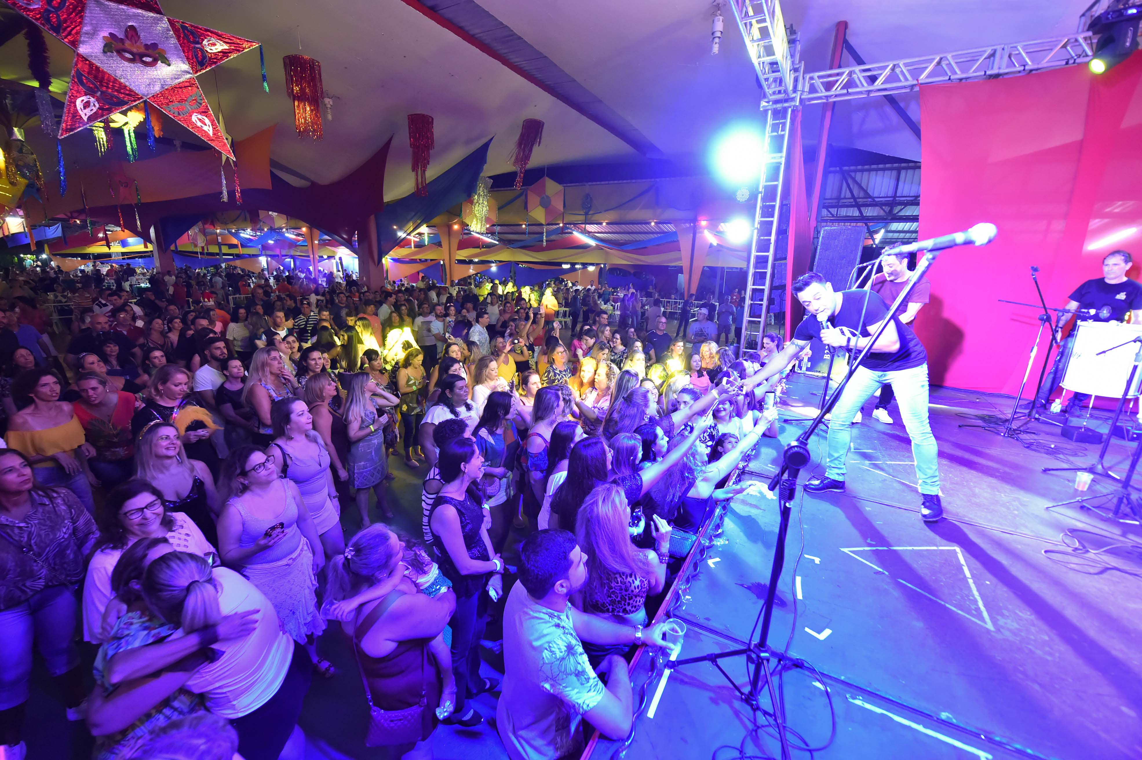 Pré-Carnaval com Karametade