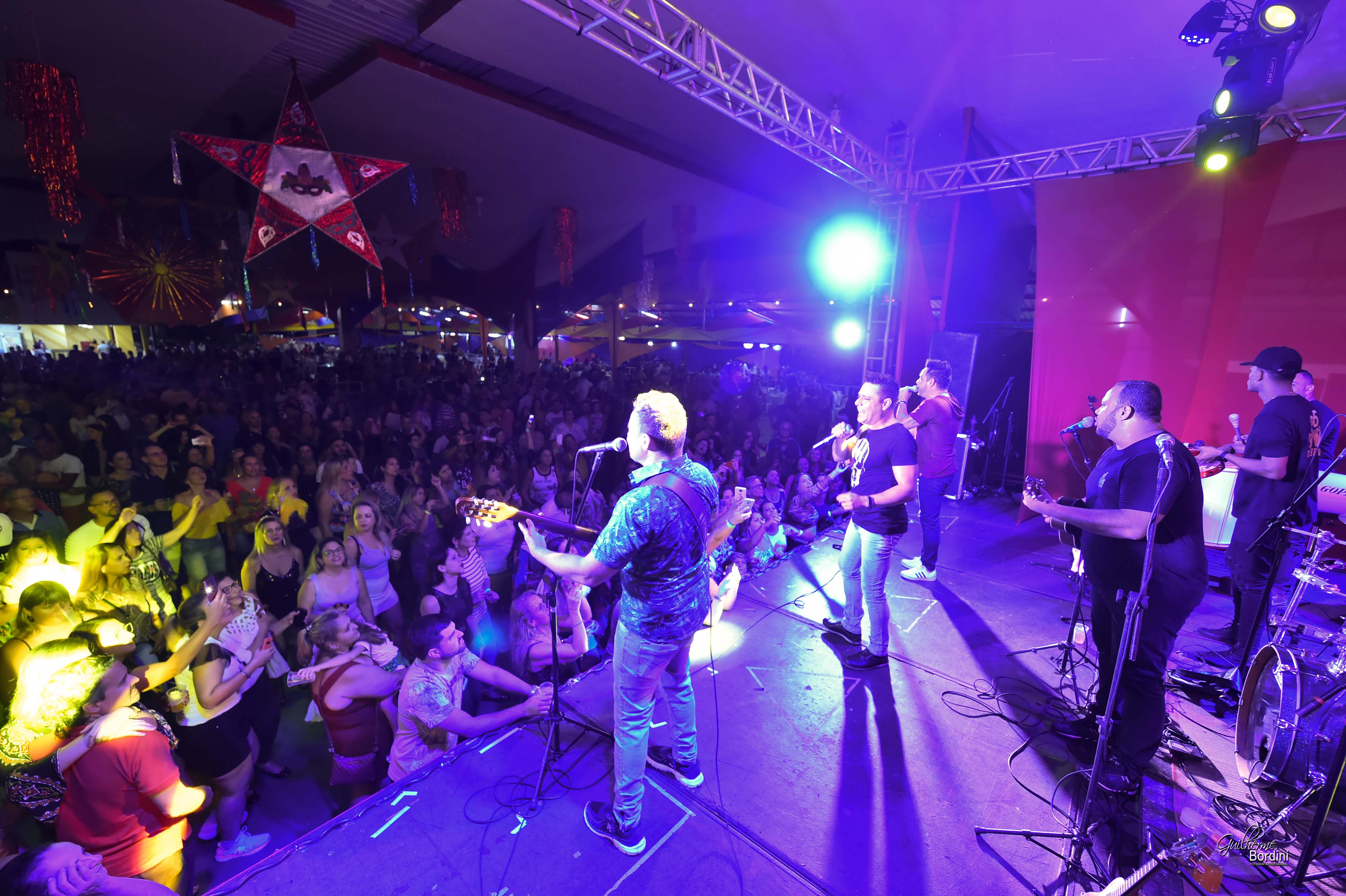Pré-Carnaval com Karametade