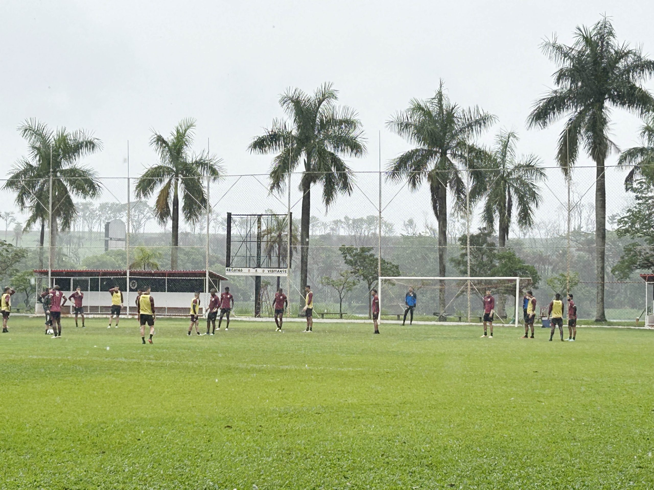 Treino do Botafogo Futebol SA no Clube de Regatas